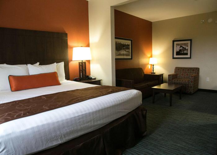 Best Western Plus Williston Hotel & Suites