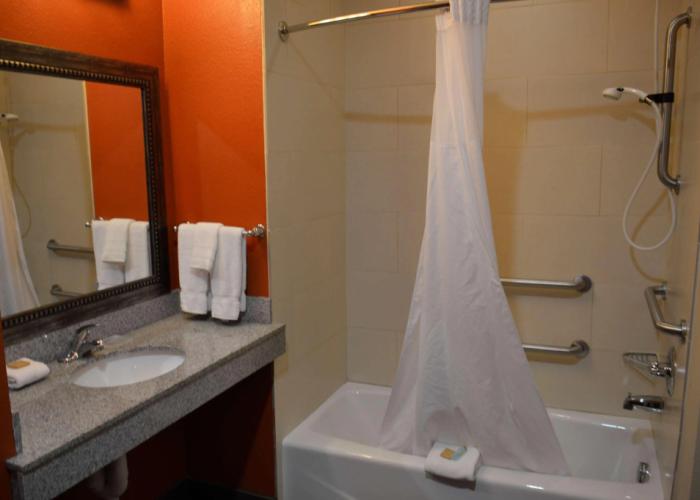 Best Western Plus Williston Hotel & Suites