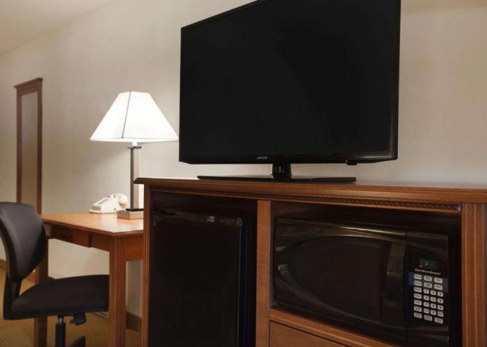 Super 8 by Wyndham Williston ND