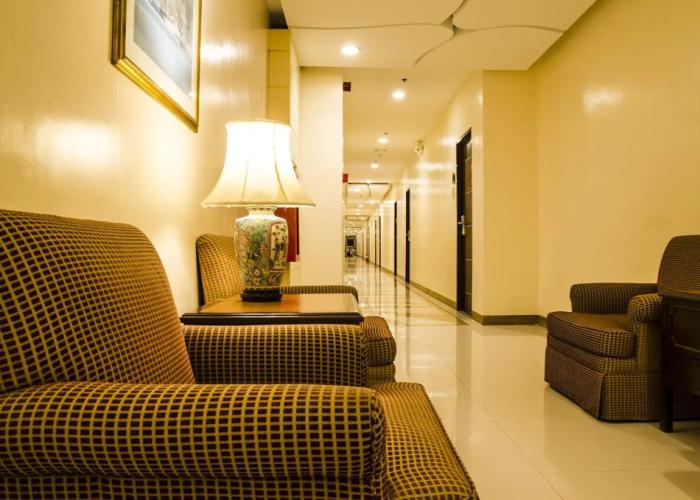 Dreamwave Hotel Lemery
