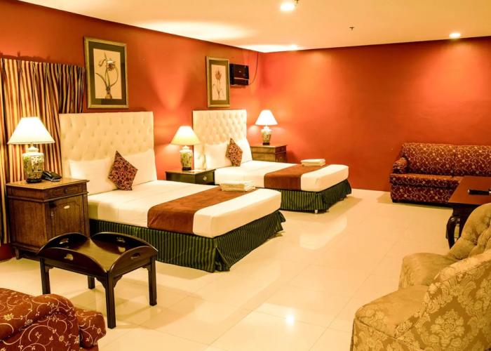 Dreamwave Hotel Lemery