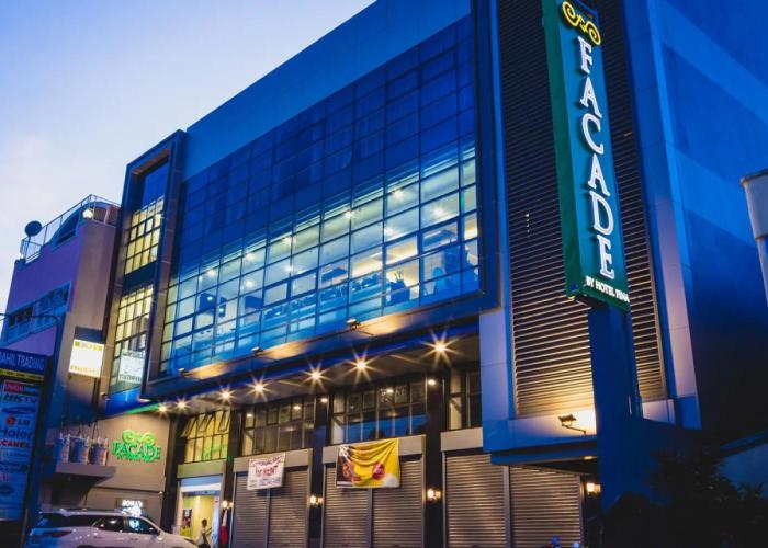 Facade by Hotel Fina