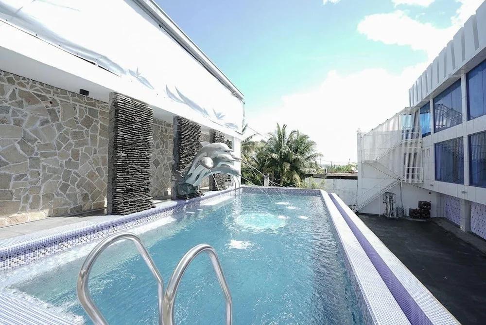 фото The Blu Hotel