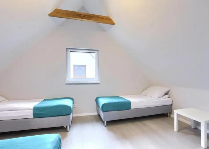 Luxury Homes With the Pools for 6 Persons