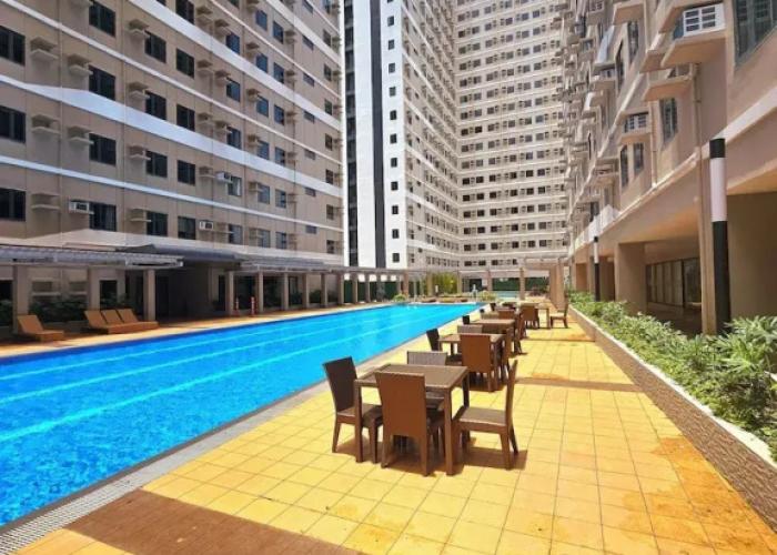 Acellyne's Suites at Green 2 Residences