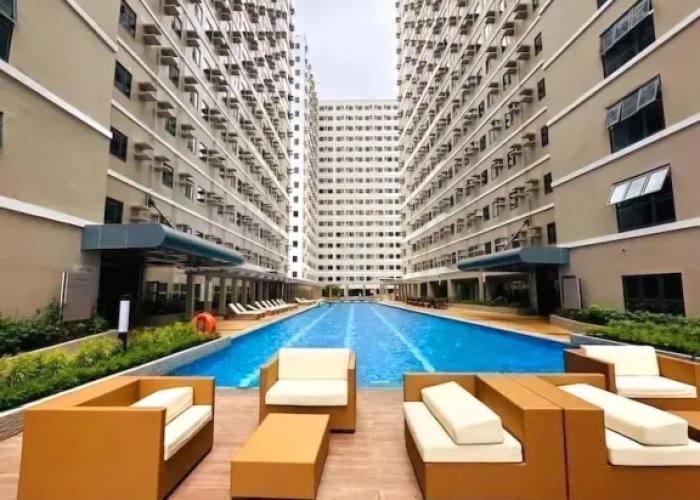 Acellyne's Suites at Green 2 Residences
