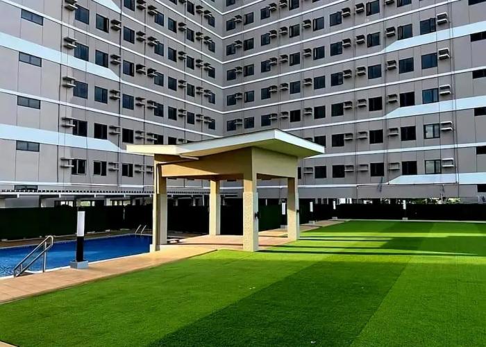 Acellyne's Suites at Green 2 Residences