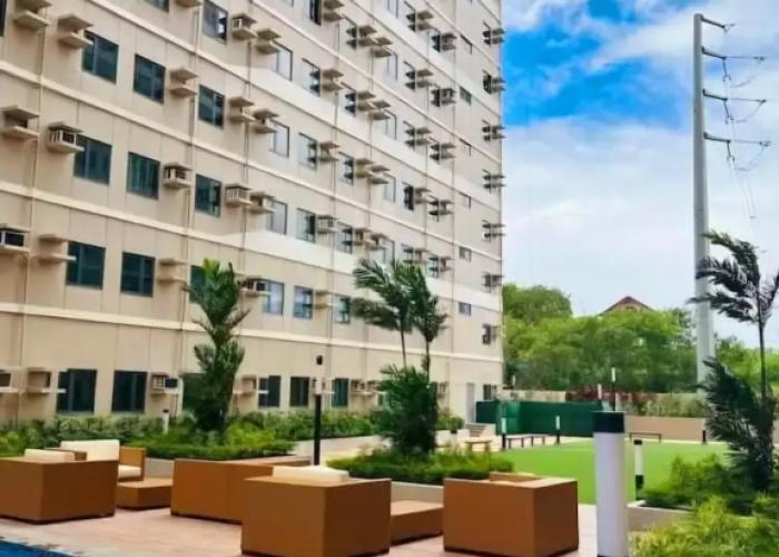 Acellyne's Suites at Green 2 Residences