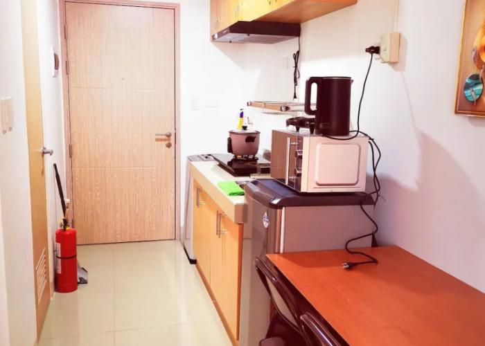 Acellyne's Suites at Green 2 Residences