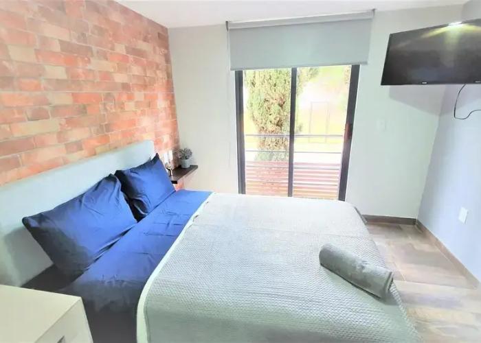 R03 Habitación Equipada STV WIFI Parking