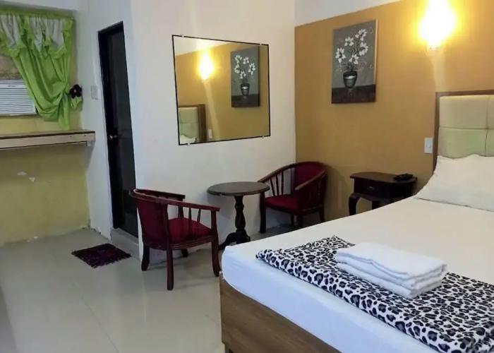 Casa Del Camba Hotel and Restaurant near Hundred Islands
