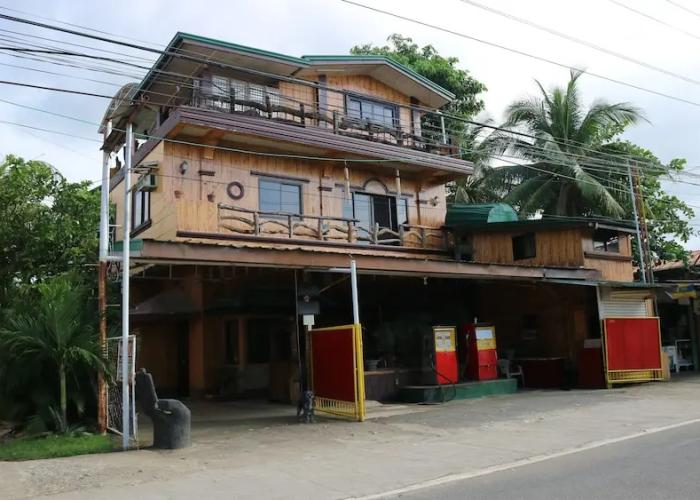 Hundred Isles' Room Rentals and Transient House