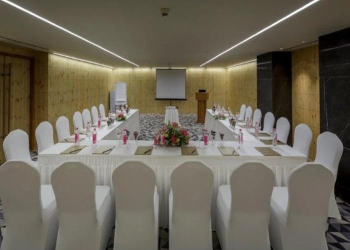 Taj Theog Resort & Spa, Shimla