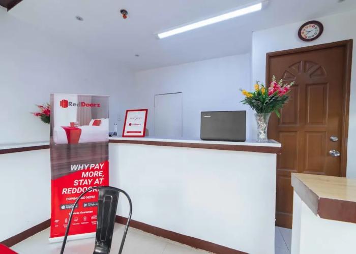 RedDoorz @ San Antonio Binan