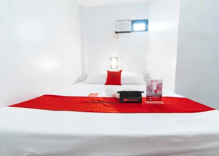 RedDoorz @ San Antonio Binan