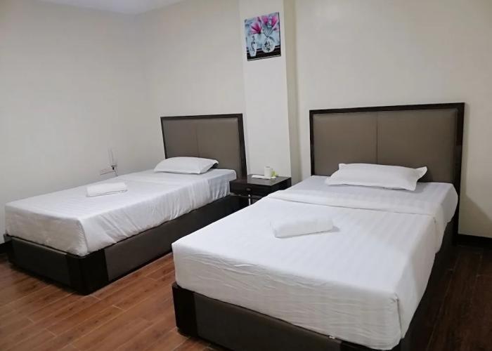 Meaco Royal Hotel-Binan