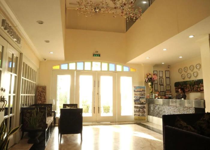 Fiesta Garden Hotel