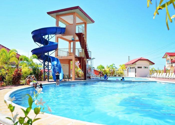Marand Family Resort