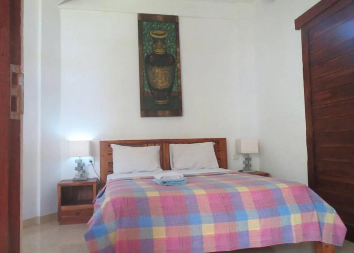 Amed Sari Beach Guesthouse