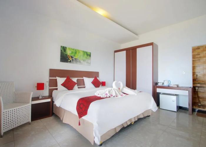 Valomia Beachfront
