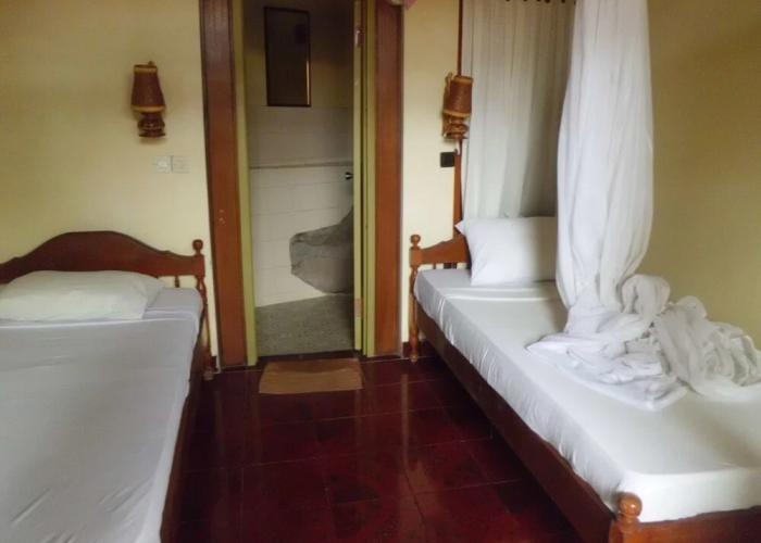 Amed Cafe & Hotel Kebun Wayan
