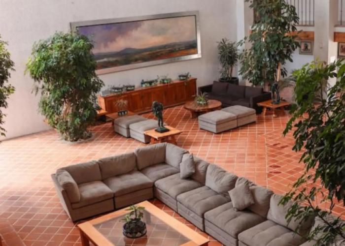El Diezmo Hotel