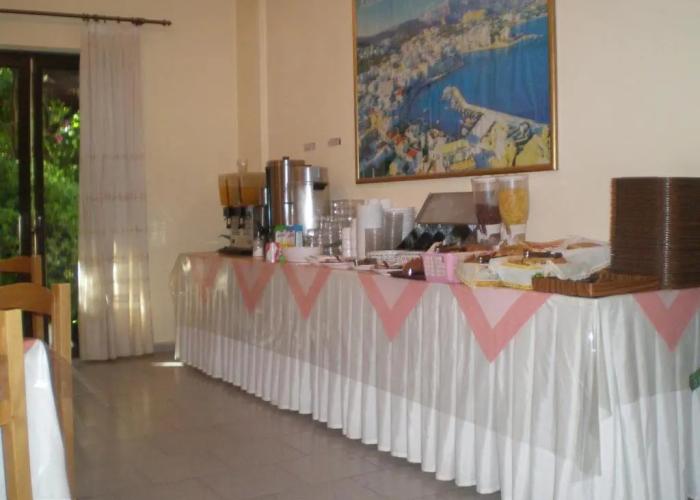 Titania Hotel