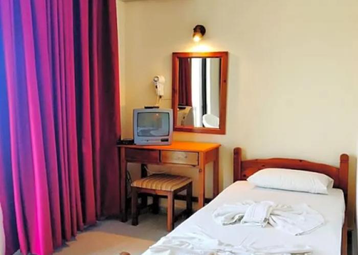 Titania Hotel