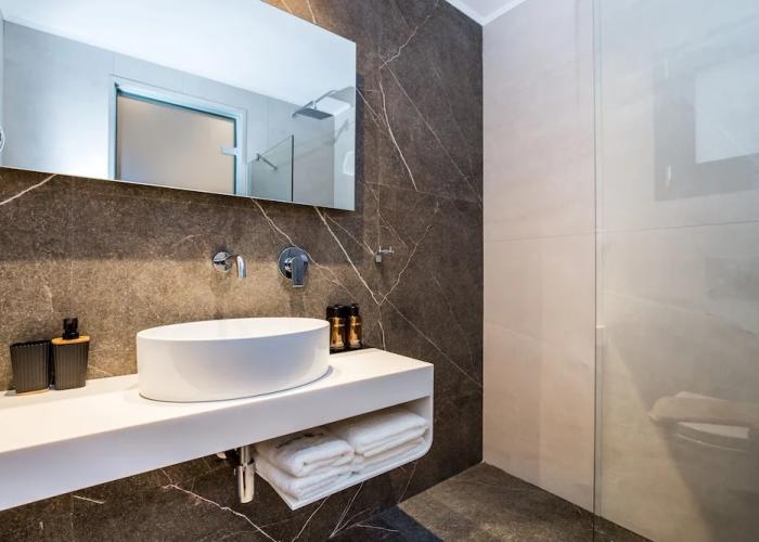 Epicentrum Suites