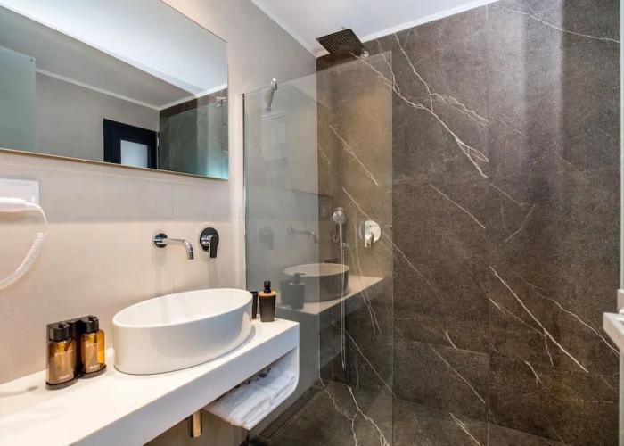 Epicentrum Suites