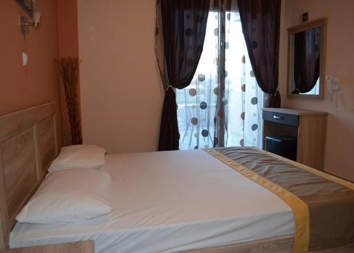 Grand Villas Apartments & Studios