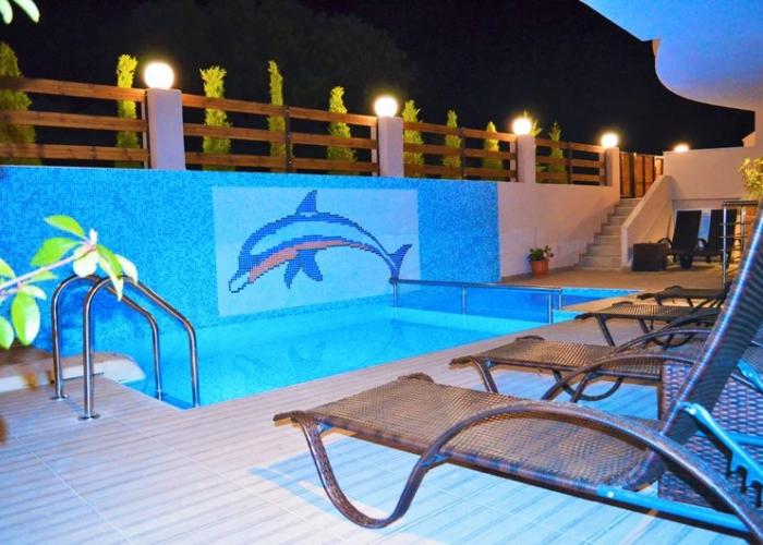 Grand Villas Apartments & Studios