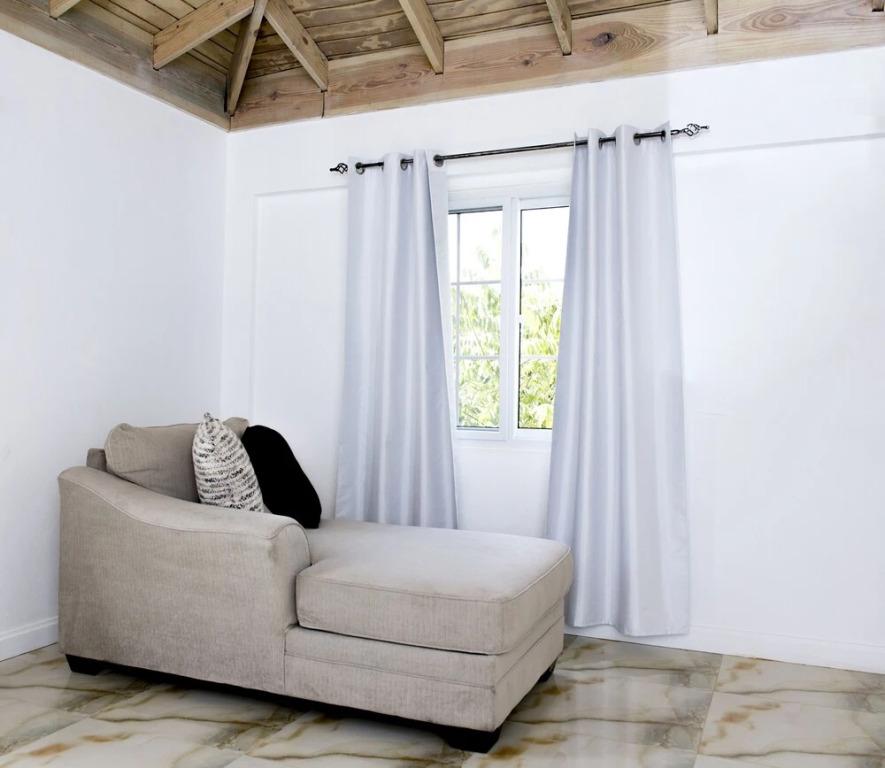 Pulse Suites at Villa Ronai