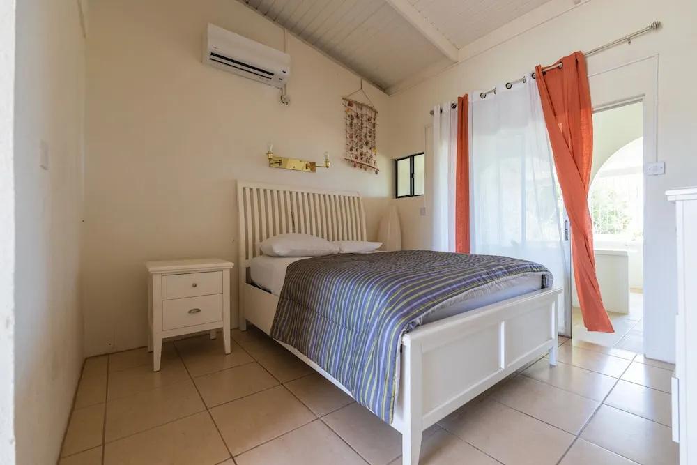 фото Wave Crest Suites