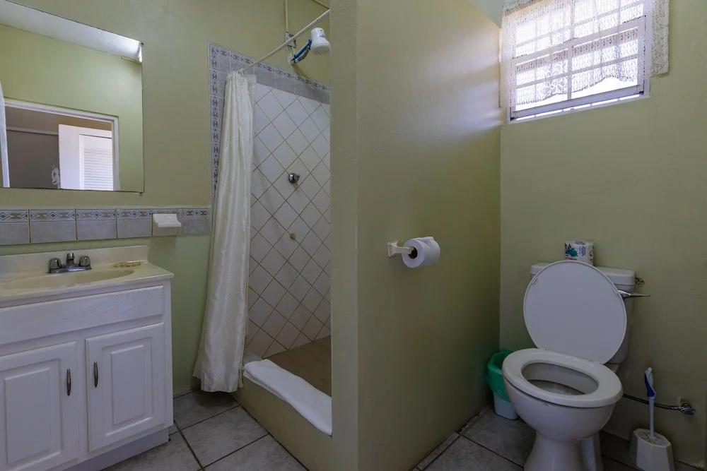 фото Wave Crest Suites