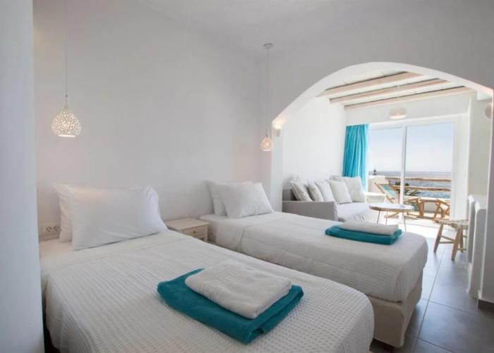 Poseidon Blue Gastronomy Hotel