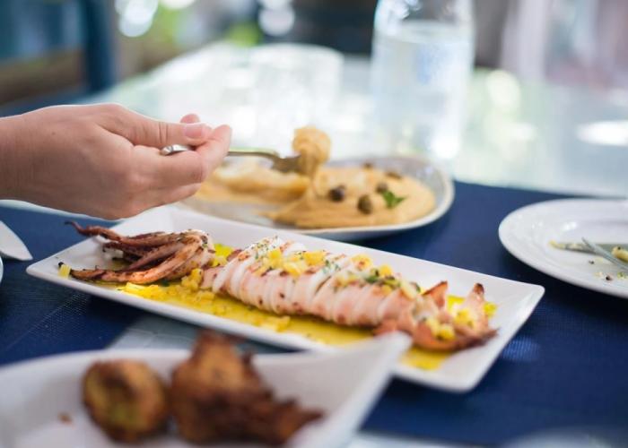 Poseidon Blue Gastronomy Hotel