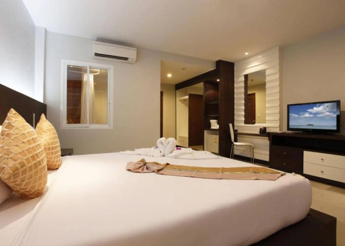 Nize Hotel