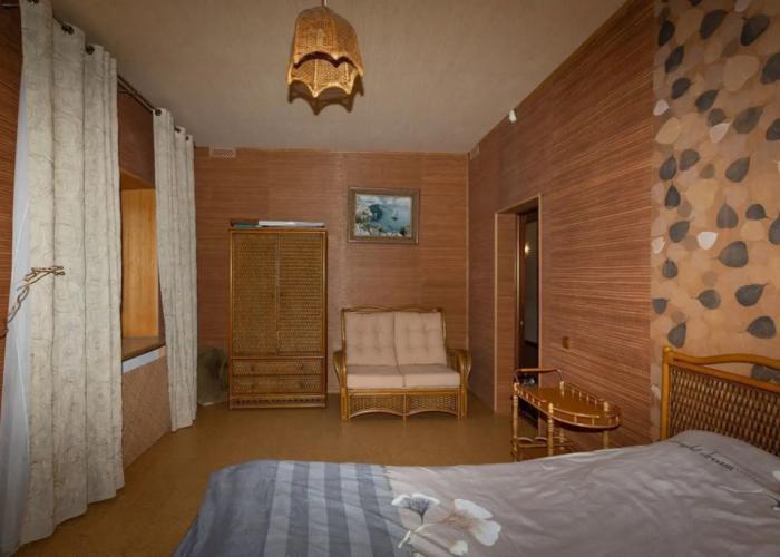 V Orlovke Guest house