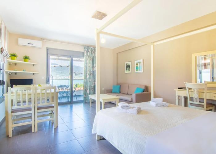 Ntinas Filoxenia Hotel & Spa