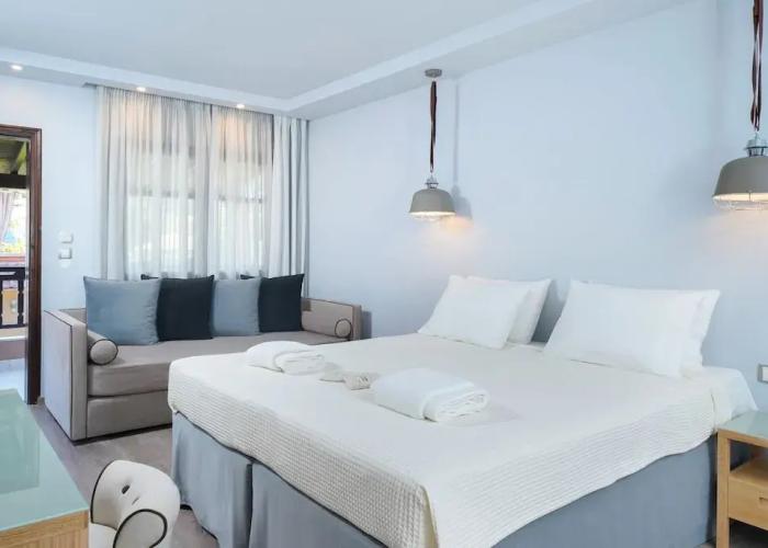 Kamelia & Semeli Hotel