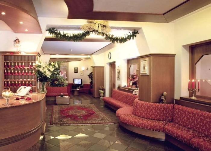 Hotel Almazzago