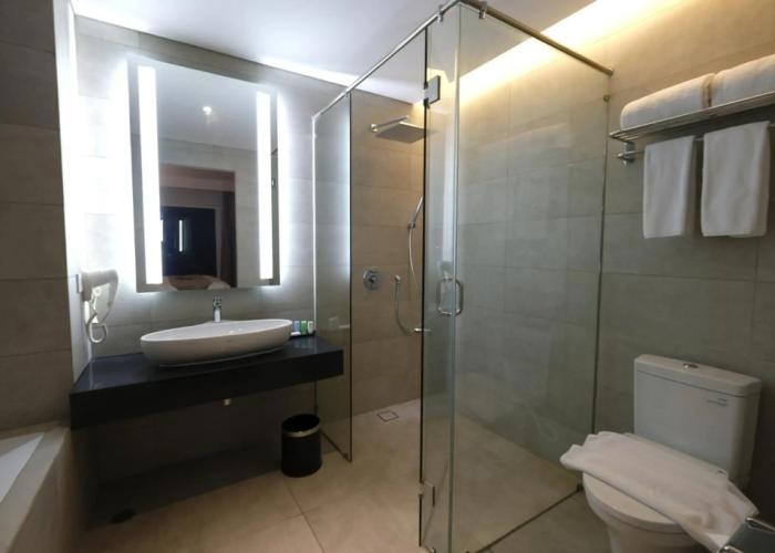 Hotel AYOLA Lippo Cikarang