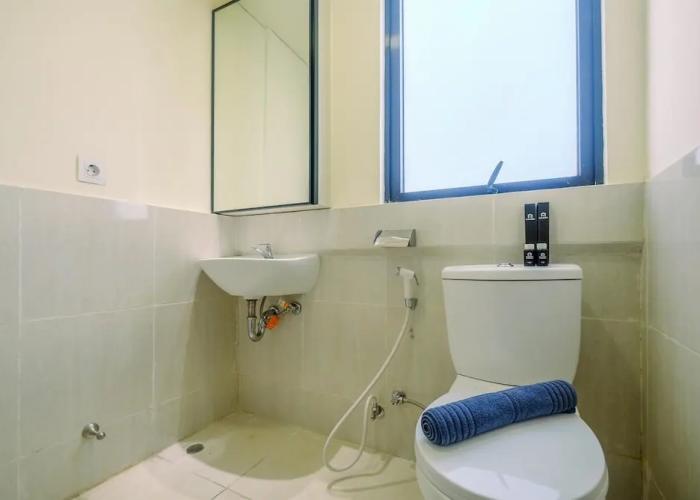 New Furnished and Enjoy 2BR at Meikarta Apartment