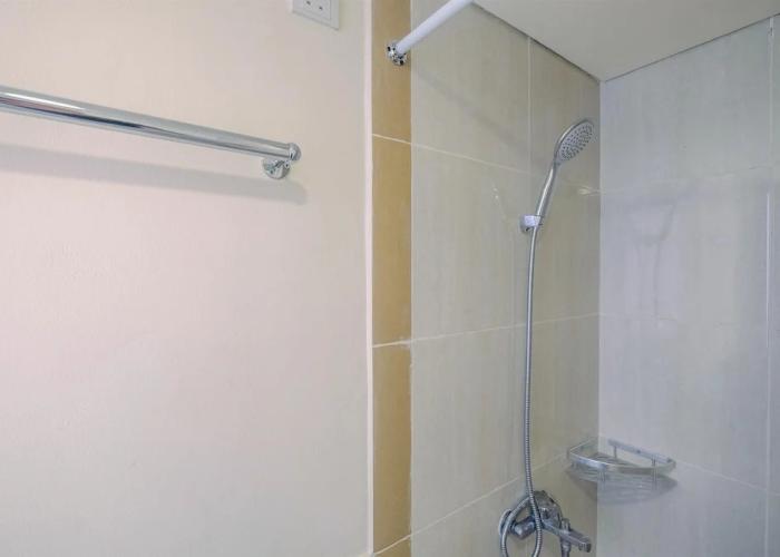 New Furnished and Enjoy 2BR at Meikarta Apartment