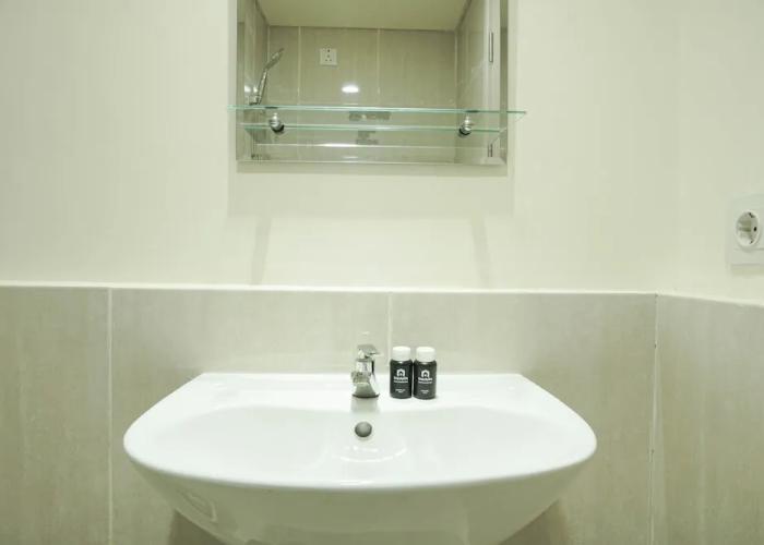 Comfy and Modern 2BR at Meikarta Apartment
