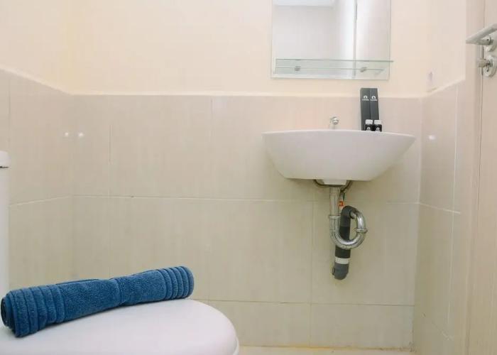 Comfortable 2BR at Meikarta Apartment