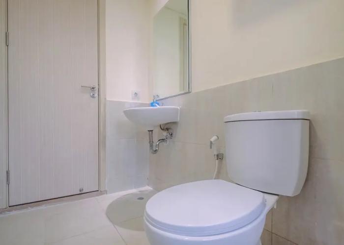 Comfort and Strategic 3BR Meikarta Apartment