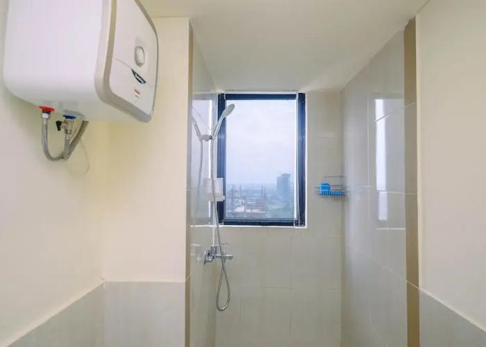 Comfort and Strategic 3BR Meikarta Apartment