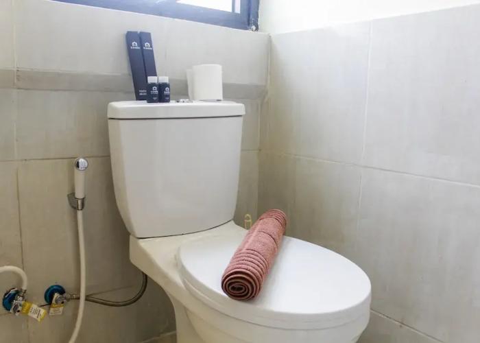 Homey and Enjoy 2BR at Meikarta Apartment